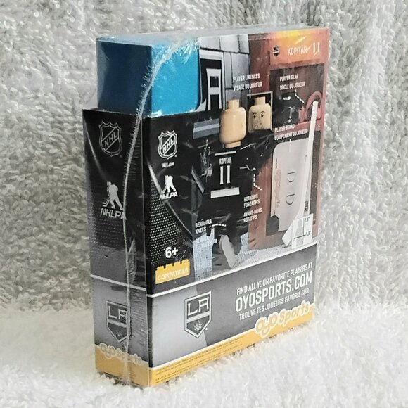 3/$20 Sealed 2016 NHL Anze Kopitar Gen 3 Series 6 by OYO Sports!! - Picture 3 of 4